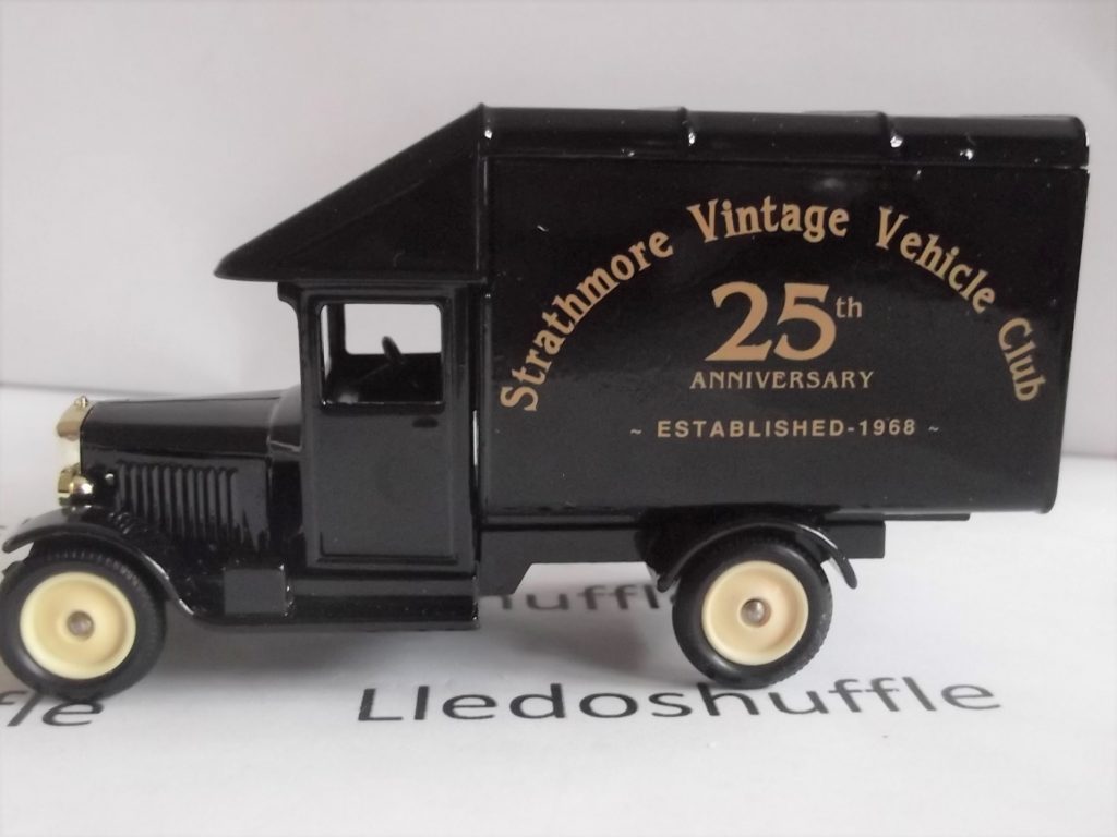 LP52007, Morris Parcels Van, Strathmore Vintage Vehicle Club, 25th