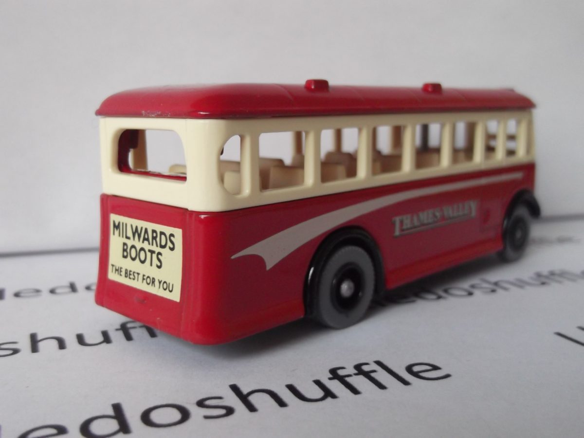 LP017, Code 3, AEC Regal Single Deck Bus, Thames Valley, Milwards Boots ...